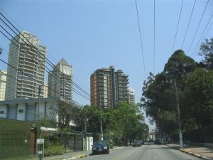 Pastilhas para restauração de fachadas na Vila Andrade